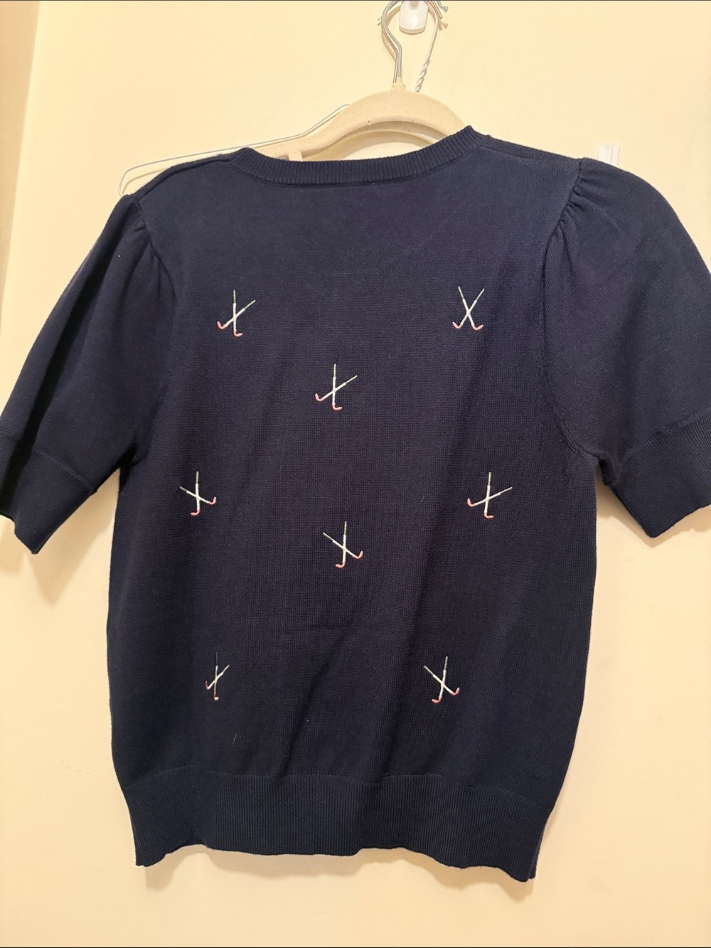 Le Lis Navy Short-Sleeve Golf Embroidered Crewneck Sweater - Picture 5 of 5